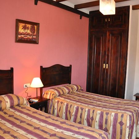 Apartamentos El Mirador Del Soto Sotoserrano Zimmer foto
